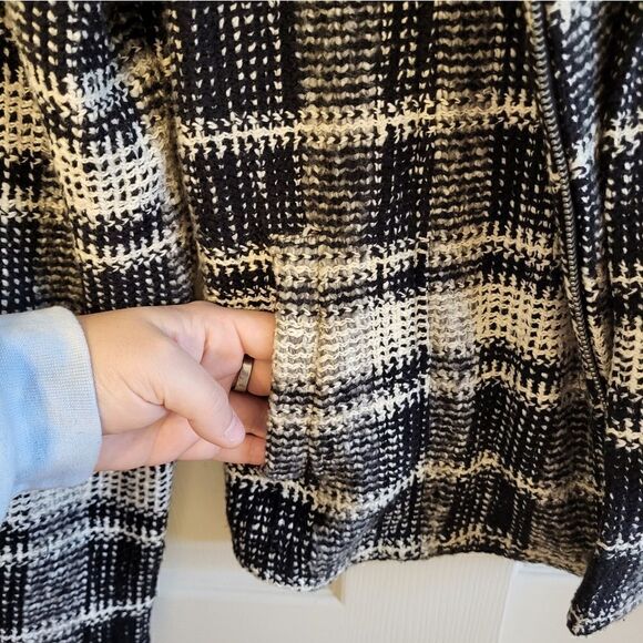 Lucky Brand black/white full zip-up collard jacket - Picture 6 of 9